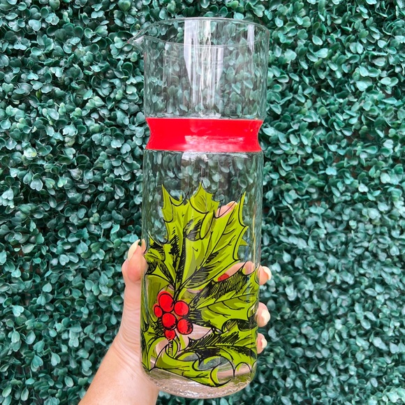 Vintage Christmas glass decanter, juice jug/ water jug - Picture 9 of 9